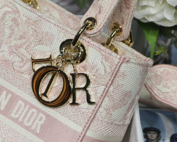 1:1 Replica Christian Dior Medium Lady D-Lite Bag Pink, For Women, Women’s Handbags 24cm/9.5in CD M0565OTDT_M912