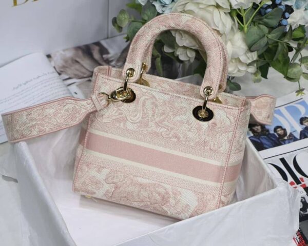 1:1 Replica Christian Dior Medium Lady D-Lite Bag Pink, For Women, Women’s Handbags 24cm/9.5in CD M0565OTDT_M912
