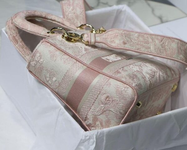 1:1 Replica Christian Dior Medium Lady D-Lite Bag Pink, For Women, Women’s Handbags 24cm/9.5in CD M0565OTDT_M912