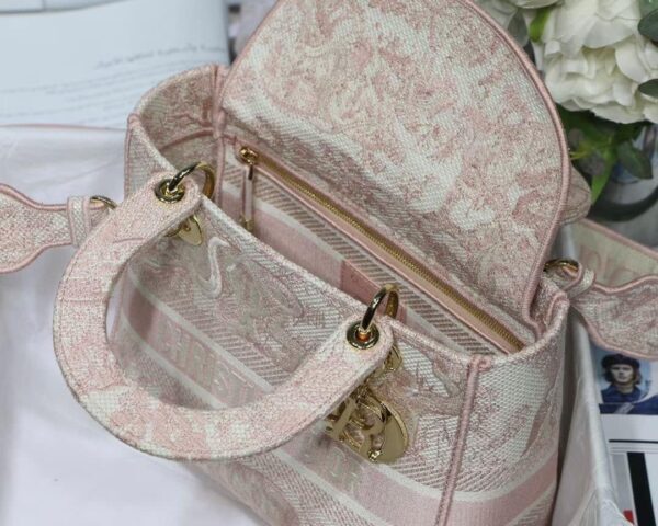 1:1 Replica Christian Dior Medium Lady D-Lite Bag Pink, For Women, Women’s Handbags 24cm/9.5in CD M0565OTDT_M912
