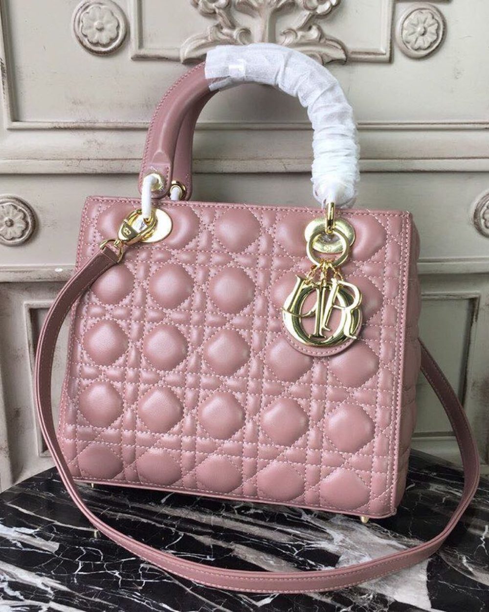 1:1 Replica Christian Dior Medium Lady Dior Bag Gold Toned Hardware Dusty Pink For Women 24cm/9in CD
