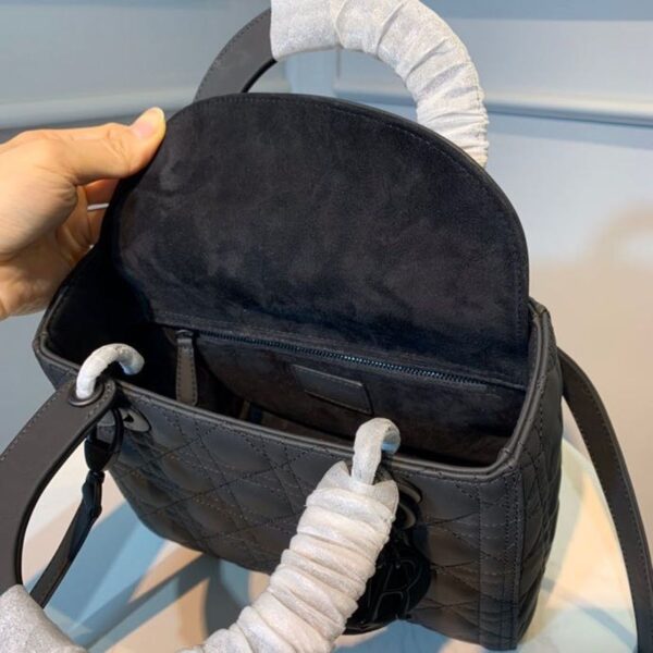 1:1 Replica Christian Dior Medium Lady Dior Bag Matte Hardware Black Ultramatte For Women 9.5in/24cm CD M0565SLOI_M989