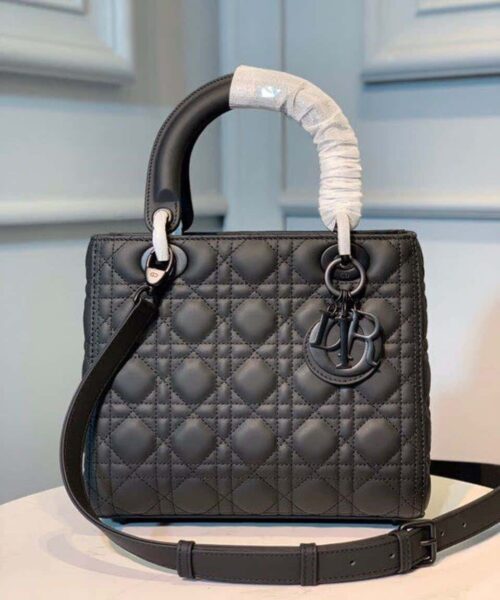 1:1 Replica Christian Dior Medium Lady Dior Bag Matte Hardware Black Ultramatte For Women 9.5in/24cm CD M0565SLOI_M989