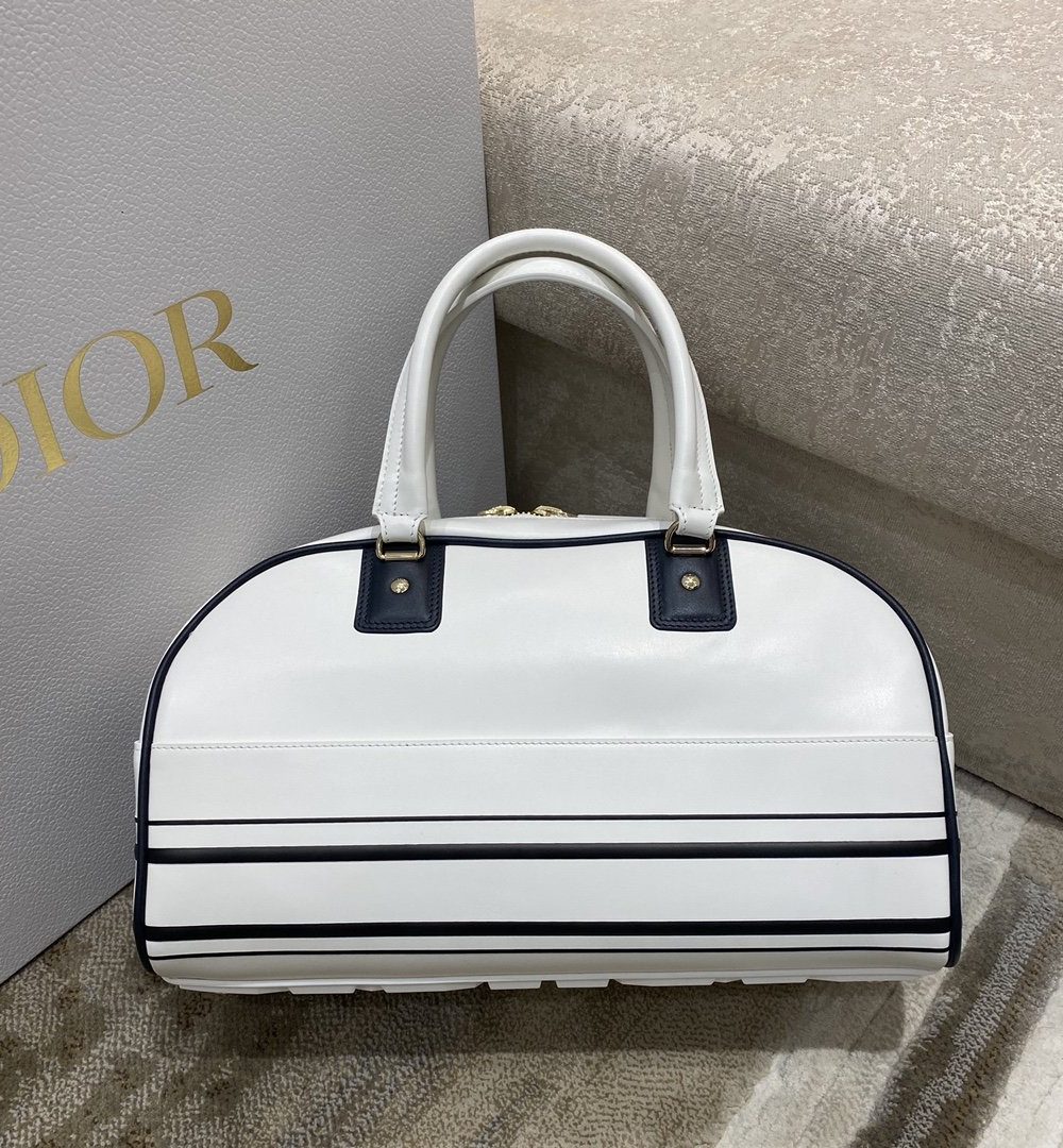 1:1 Replica Christian Dior Medium Vibe Zip Bowling Bag, White, For Men/Women Bowling Bags, 34cm CD M6202OOBR_M879