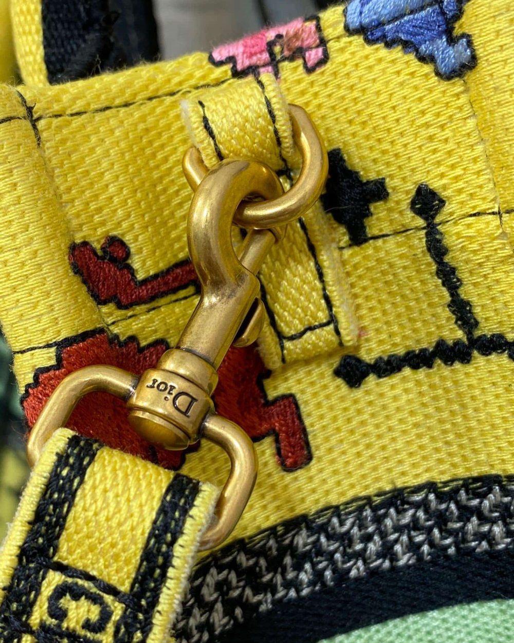 1:1 Replica Christian Dior Mimi Dior Book Tote Phone Bag White, For Women, Women’s Handbags 7in/18cm CD S5555CRTY_M941