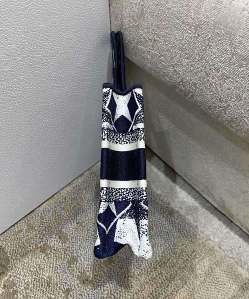 1:1 Replica Christian Dior Mini Book Tote Bag in Dior Étoile Embroidery Dior Bag,  Blue/White, For Women Women’s Handbags, 22.5cm CD