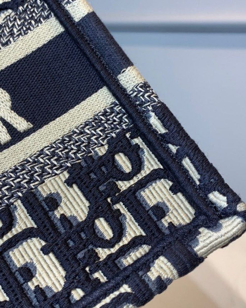 1:1 Replica Christian Dior Mini Dior Book Tote Bag Blue By Maria Grazia Chiuri For Women 9in/23cm CD S5475ZRIW_M928