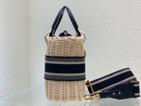 1:1 Replica Christian Dior Mini Lady Dior Bag Black, For Women, Women’s Handbags 17cm/6.5in CD M0505CMVO_M808