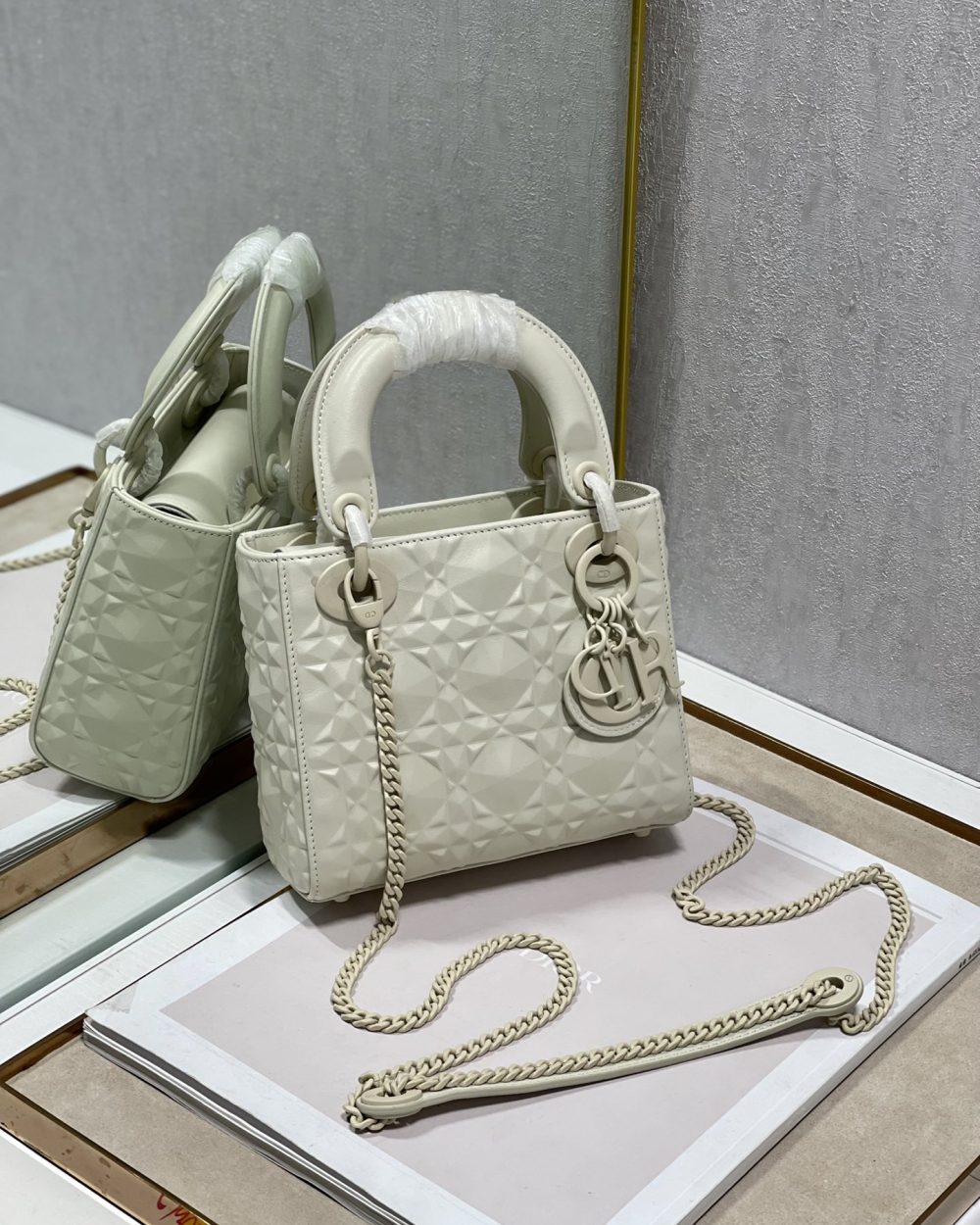 1:1 Replica Christian Dior Mini Lady Dior Bag Latte Cannage with Beaded Motif, Beige, For Women Women’s Handbags, Crossbody Bags, 18cm CD M0505INEA_M030