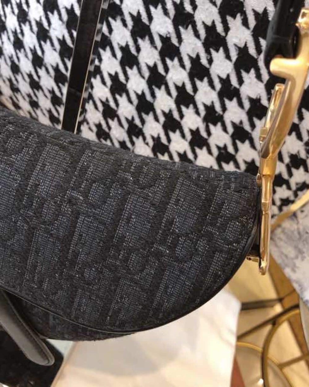 1:1 Replica Christian Dior Saddle Bag Black Oblique Embroidered Canvas Gold Toned Hardware For Women 25cm/10in CD