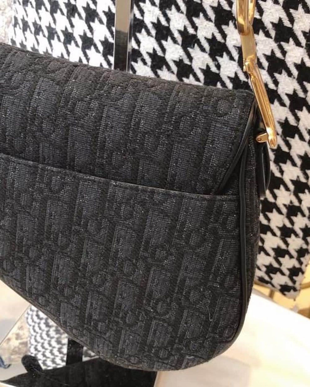 1:1 Replica Christian Dior Saddle Bag Black Oblique Embroidered Canvas Gold Toned Hardware For Women 25cm/10in CD