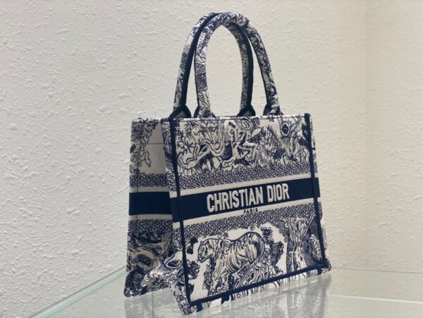 1:1 Replica Christian Dior Small Dior Book Tote Blue, For Women, Women’s Handbags 26.5cm/10.5in CD M1265ZRGO_M928