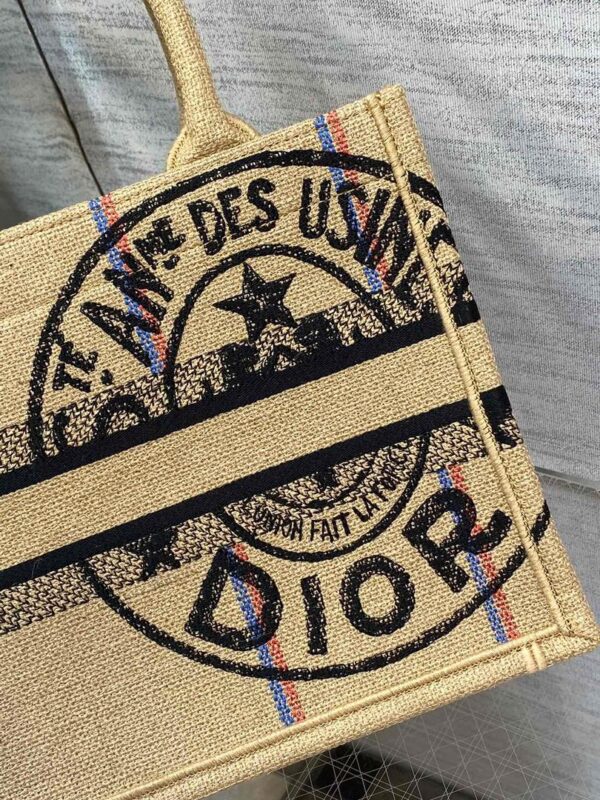 1:1 Replica Christian Dior Small Dior Book Tote Brown, For Women, Women’s Handbags 26.5cm/10.5in CD M1265ZRUW_M918