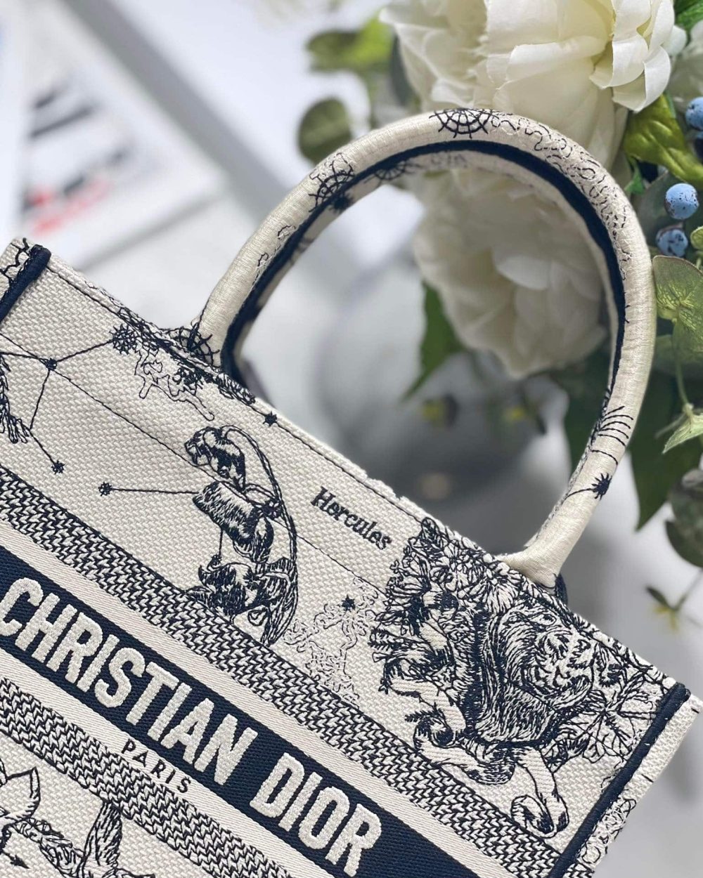 1:1 Replica Christian Dior Small Dior Book Tote White, For Women, Women’s Handbags 26.5cm/10.5in CD M1265ZRHZ_M941