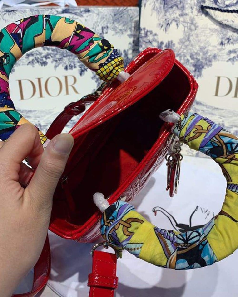 1:1 Replica Christian Dior Small Lady Dior Bag Gold Toned Hardware Cherry Red Patent For Women 8in/20cm CD M0531OWCB_M323