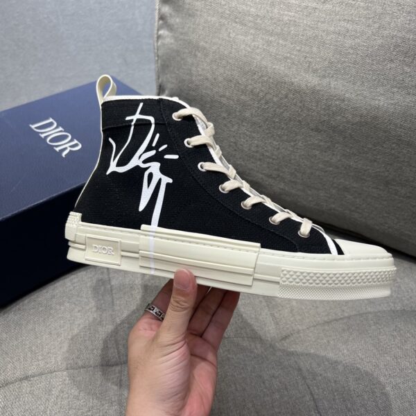 Christian Dior Women's B23 Cactus Jack Dior High-Top Sneaker Black For Women CD