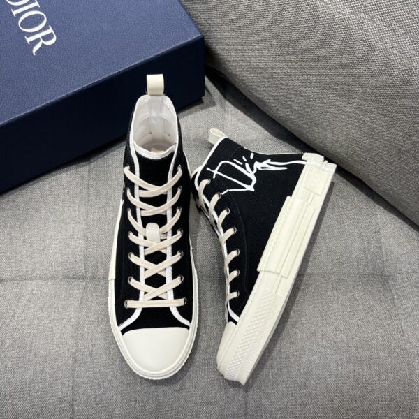 Christian Dior Women's B23 Cactus Jack Dior High-Top Sneaker Black For Women CD