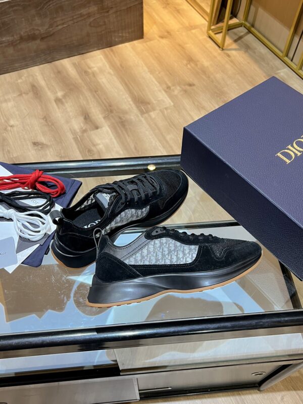 Christian Dior Women's B25 Runner Sneaker Black For Women CD