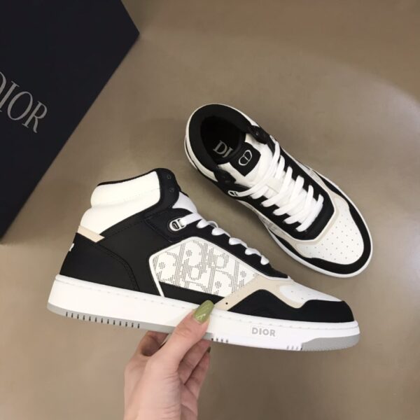 Christian Dior Women's B27 High-Top Sneaker Black And White For Women CD