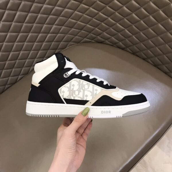 Christian Dior Women's B27 High-Top Sneaker Black And White For Women CD