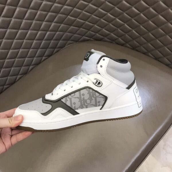 Christian Dior Women's B27 High-Top Sneaker Gray For Women CD