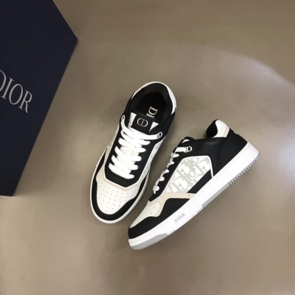Christian Dior Women's  B27 Low-Top Sneaker Black And White For Women CD
