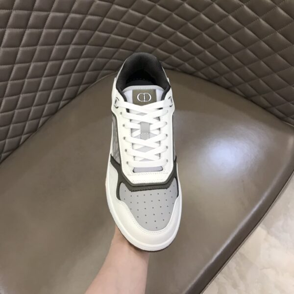 Christian Dior Women's  B27 Low-Top Sneaker Gray And White For Women CD