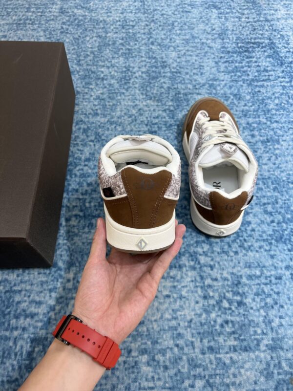 Christian Dior Women's B713 Sneaker Brown And White For Women CD
