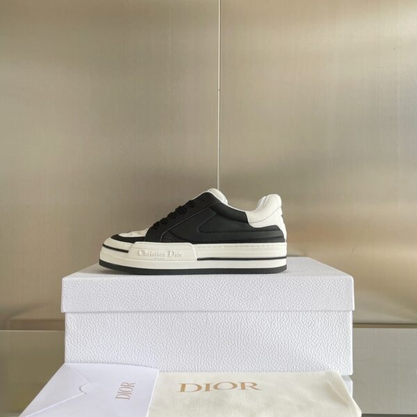 Christian Dior Women's D-Freeway Sneaker White For Women CD KCK349VEA_S10W