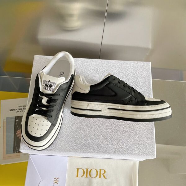 Christian Dior Women's D-Freeway Sneaker White For Women CD KCK349VEA_S10W