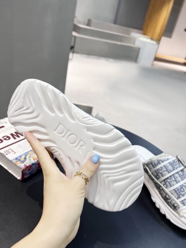 Christian Dior Women's D-Wander Slide White For Women CD