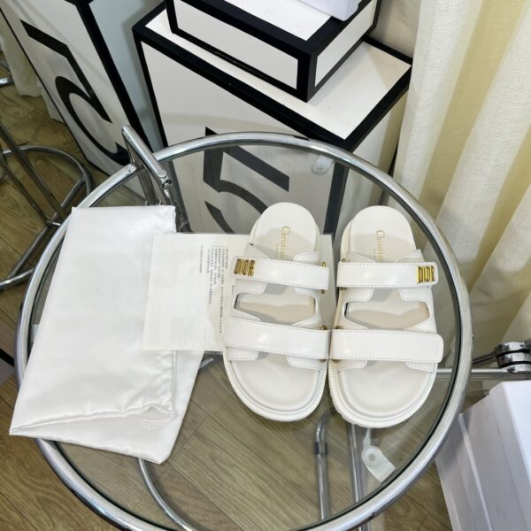 Christian Dior Women's DiorAct Slide White For Women CD KCQ718LAB_S03W