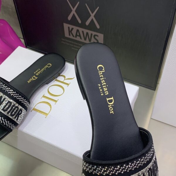 Christian Dior Women's Dway Slide Black For Women CD KCQ166ERC_S11X
