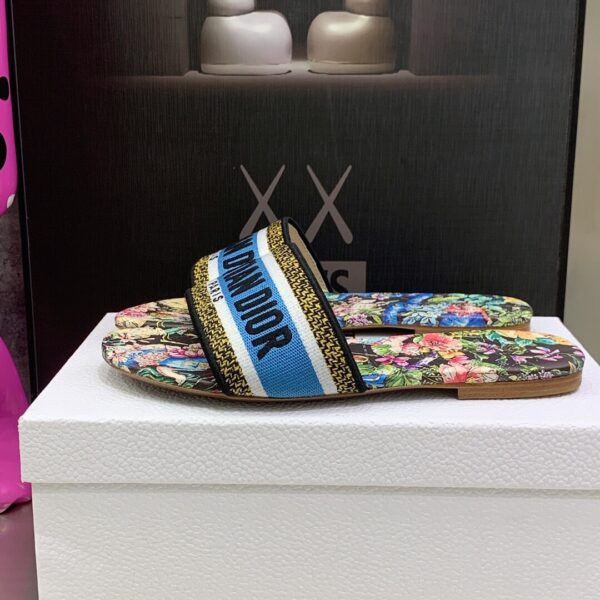 Christian Dior Women's Dway Slide Blue Multicolor For Women CD KCQ209CSE_S26X