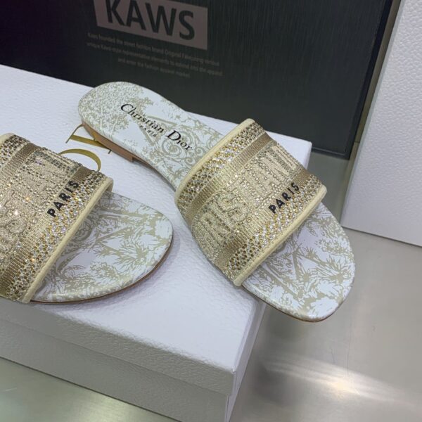 Christian Dior Women's Dway Slide White For Women CD