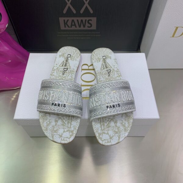 Christian Dior Women's Dway Slide White For Women CD