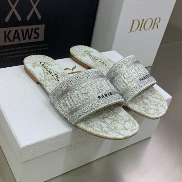 Christian Dior Women's Dway Slide White For Women CD