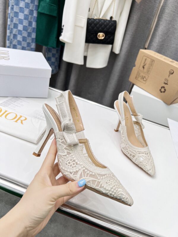 Christian Dior Women's J'Adior Slingback Pump White For Women CD KCP945MCM_S03W