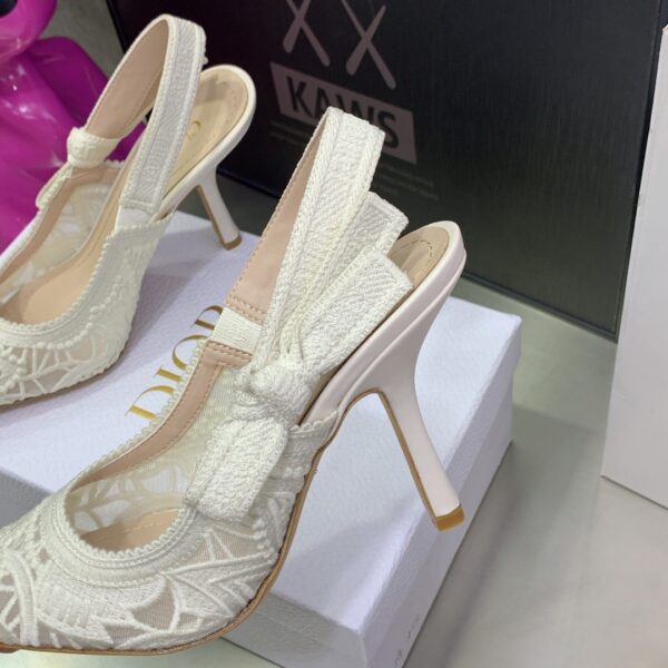 Christian Dior Women's J'Adior Slingback Pump White For Women CD KCP945MCM_S03W