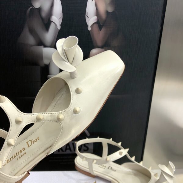 Christian Dior Women's Rose Fantastique Pump White For Women CD