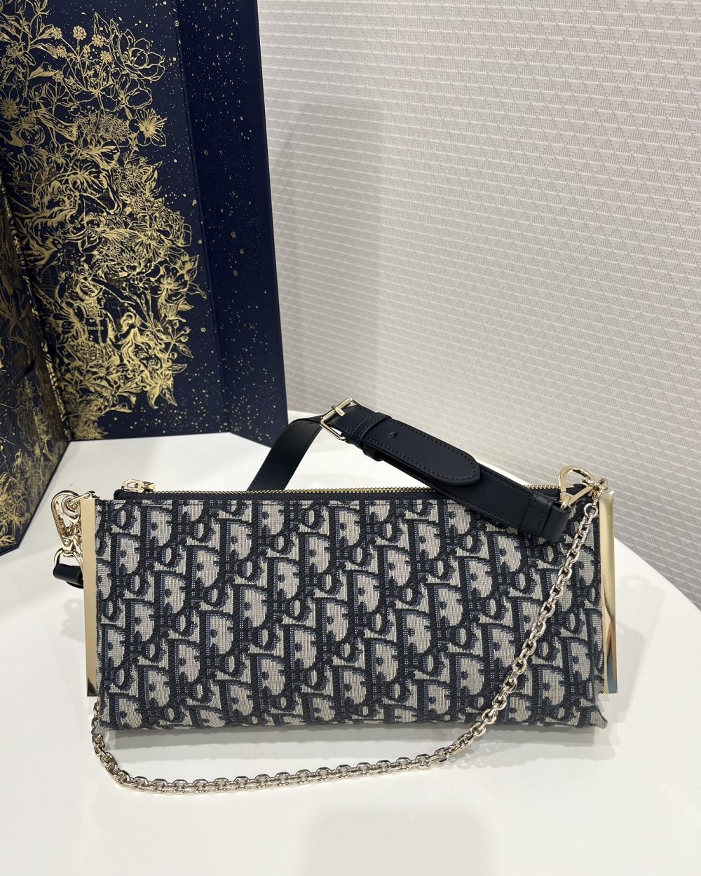 1:1 Replica Club Bag Blue For Women 10.5in/27cm M2252OTZQ_M928