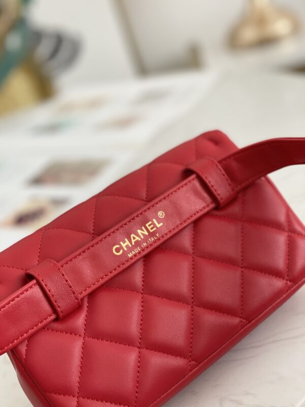CO-CO Chanel Belt Bag 18cm
