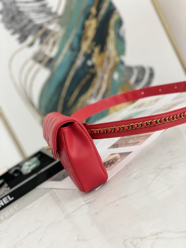 CO-CO Chanel Belt Bag 18cm