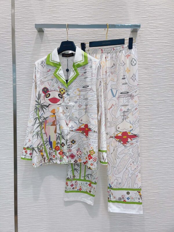 Colorful Flowers Pants And Shirt Pyjama White For Women