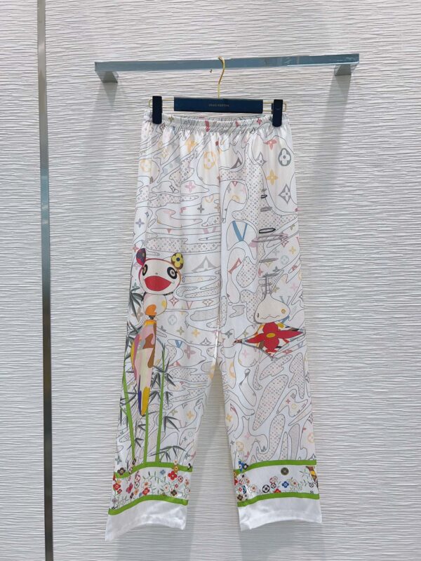 Colorful Flowers Pants And Shirt Pyjama White For Women