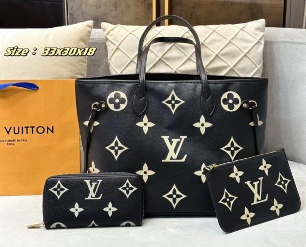 replica-louis-vuitton-set
