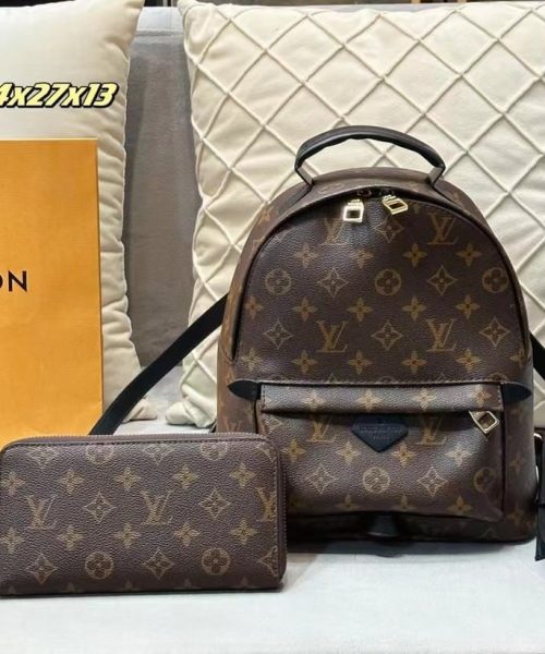 DBS-LC381 - Palm Springs Handbag Deal