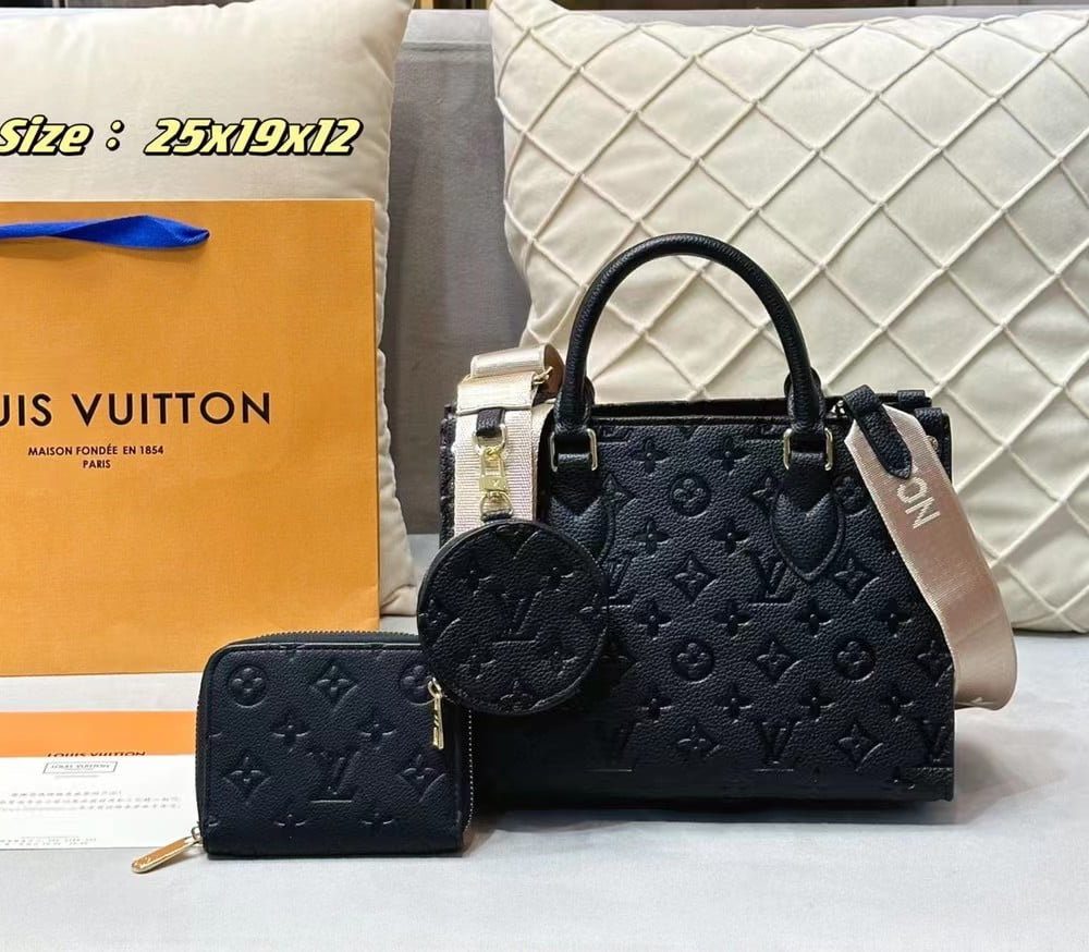 DBS-LC404 - Onthego PM Handbag Deal