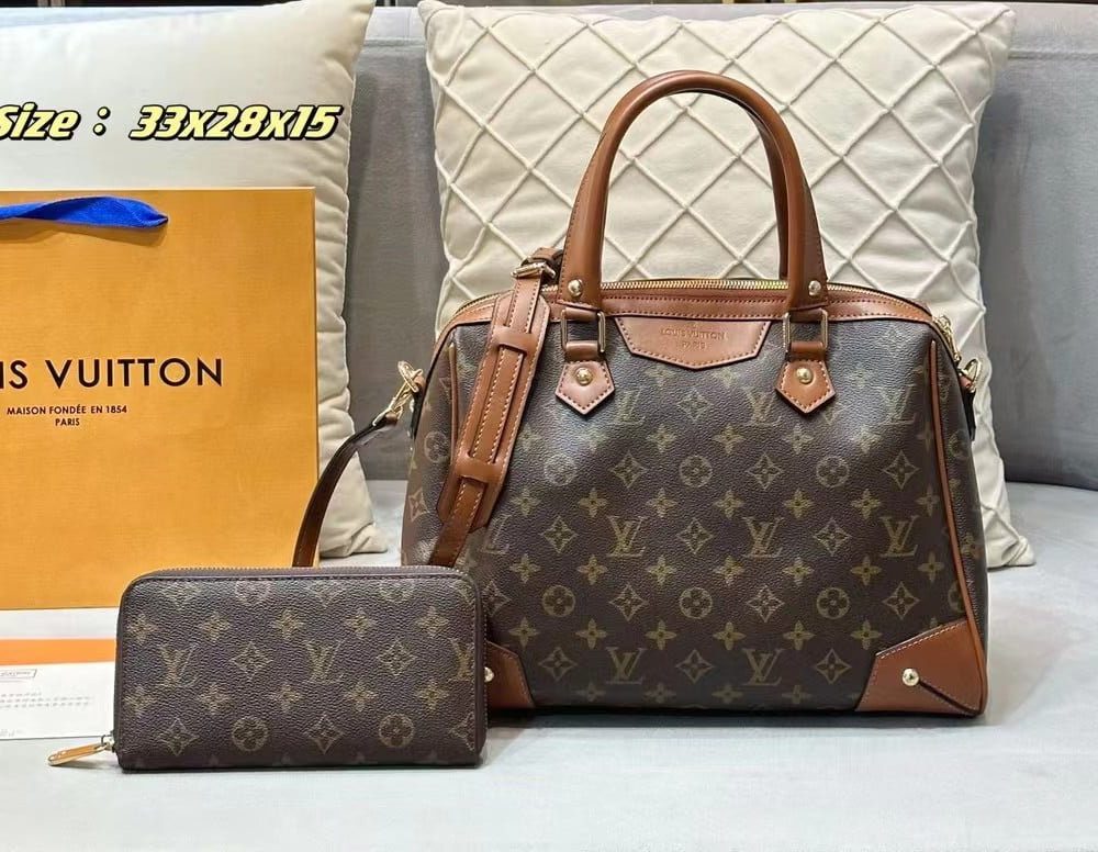 DBS-LC437 - Retiro PM Handbag Deal