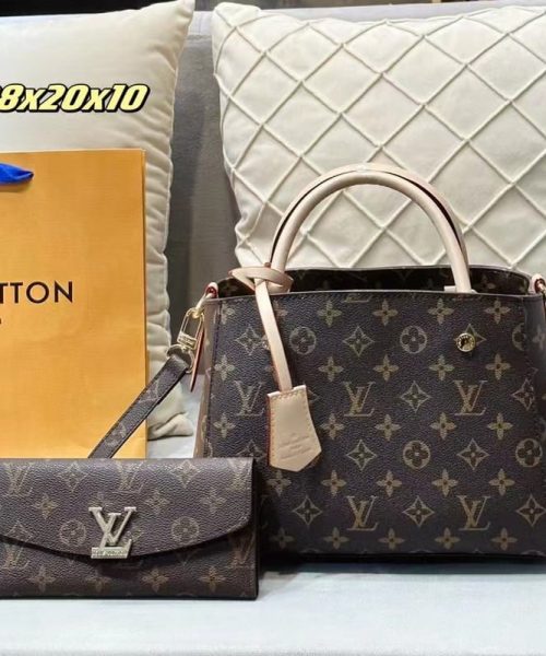 DBS-LC448 - Montaigne BB Handbag Deal